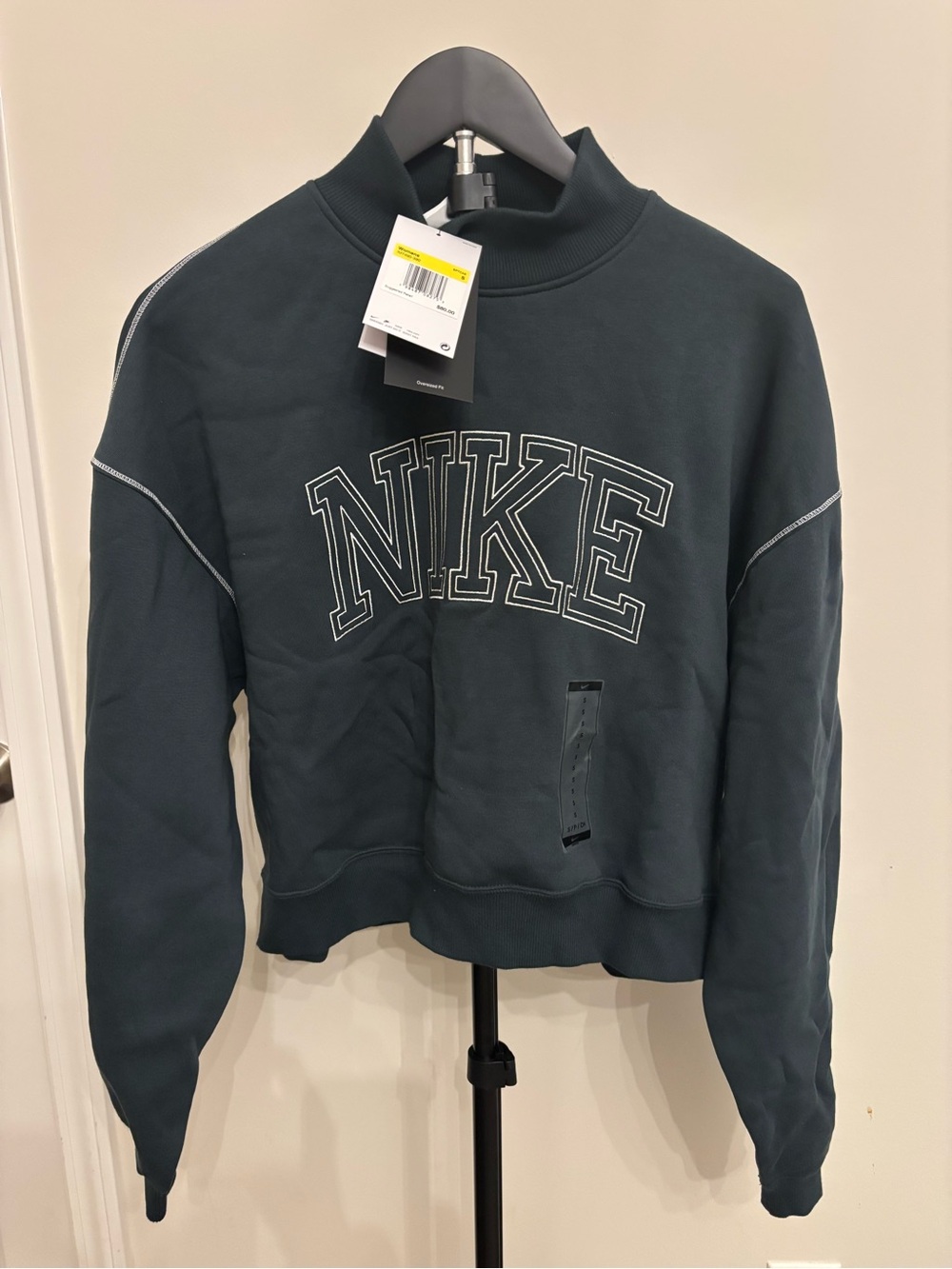 NWT Small Nike